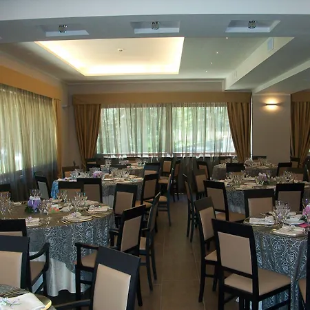 Hotel Parco Dei Pini - Sila Wellness 4*