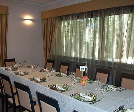 Parco Dei Pini - Sila Wellness 4* טברנה