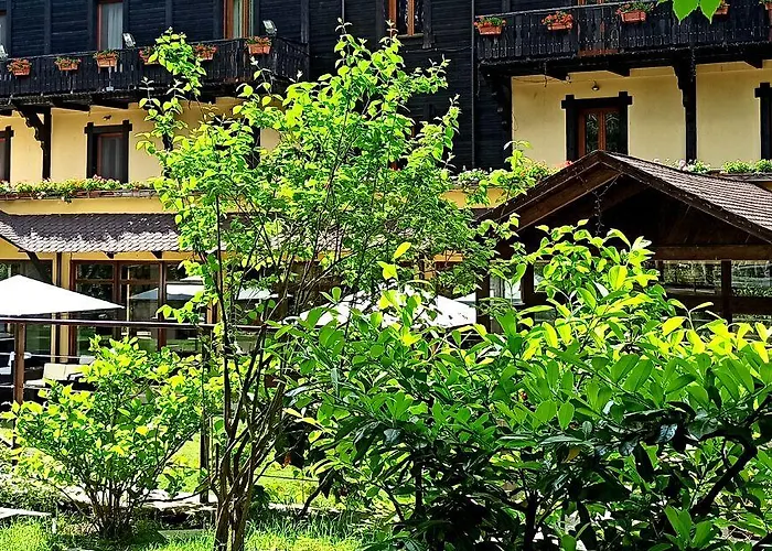 Hotel Parco Dei Pini - Sila Wellness 4*