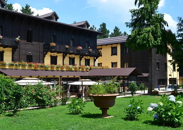 Hotel Parco Dei Pini - Sila Wellness 4*